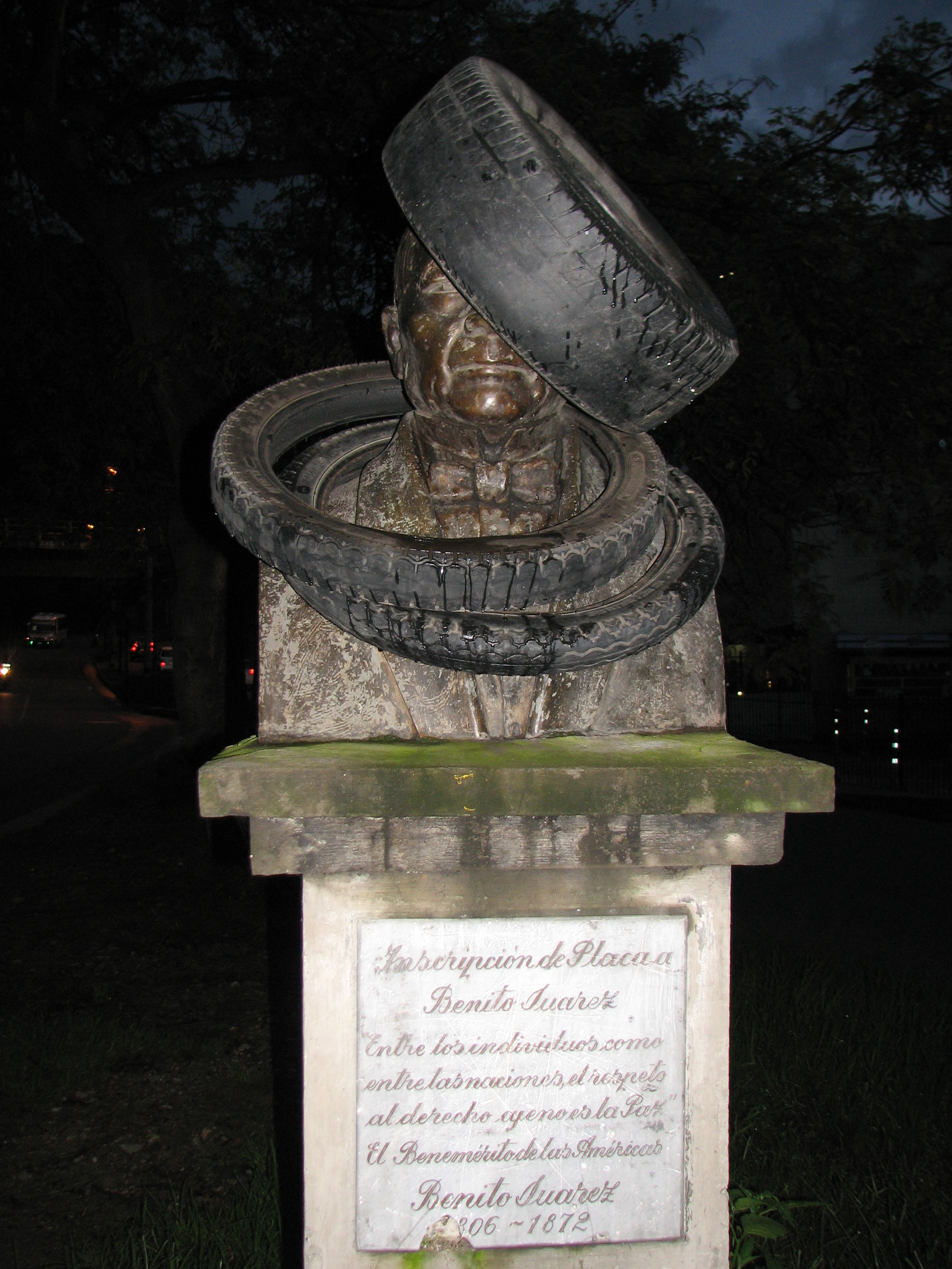 Figura 10. Busto de Benito Juárez, Glorieta de San Diego (fotografía del autor).