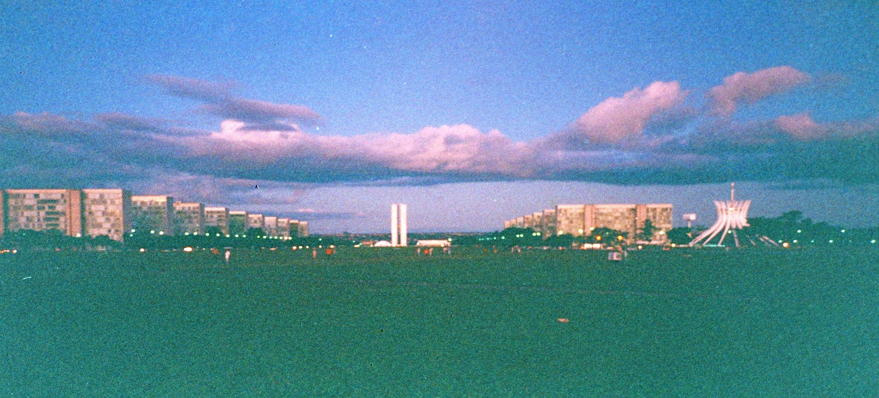 Fig. 4: Brasilia, Eje Monumental.